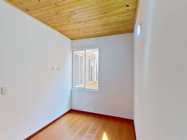 #2250345174 - Casa con conjunto cerrado para Venta en Mosquera - CUN