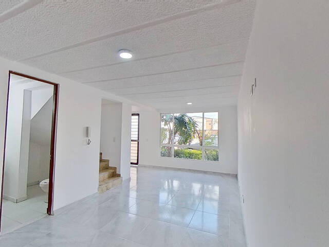 #2250345174 - Casa con conjunto cerrado para Venta en Mosquera - CUN