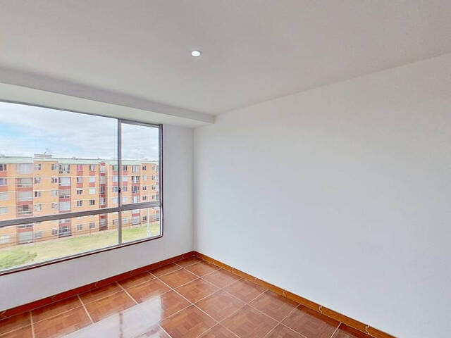 #1744007410 - Apartamento para Venta en Soacha - CUN