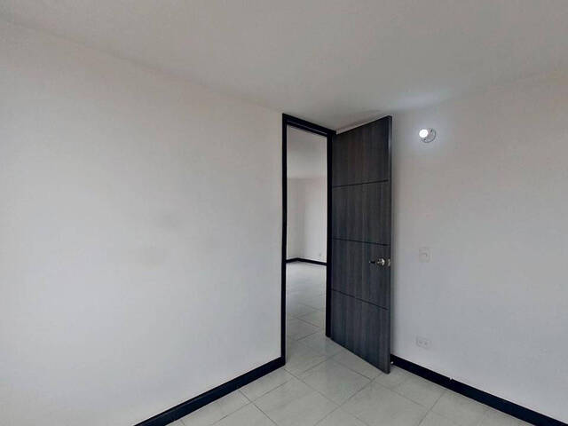 #2277740890 - Apartamento para Venta en Madrid - CUN