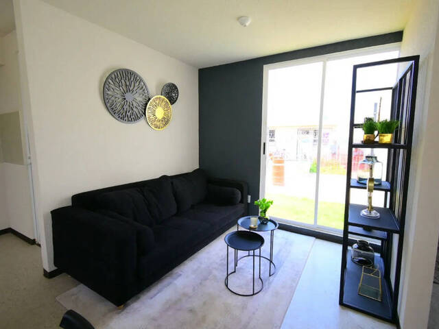 #324 - Departamento en edificio solo para Venta en Zumpango - MC